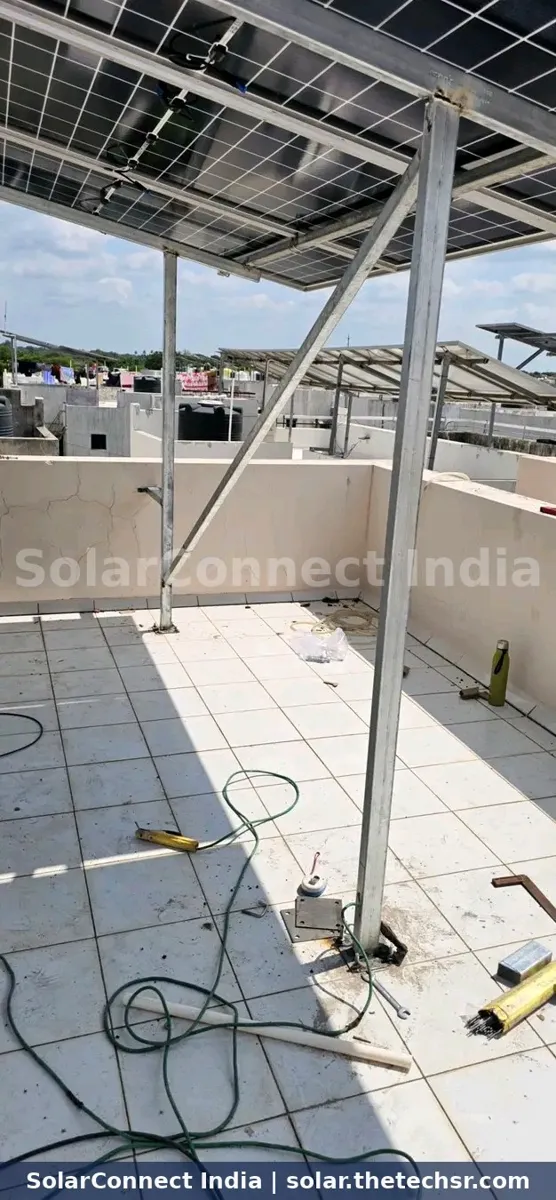 Elevated rooftop solar structure by SolarConnect India team