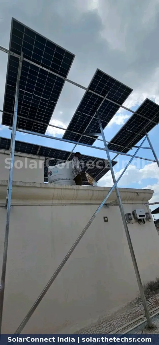 Elevated rooftop solar structure by SolarConnect India team