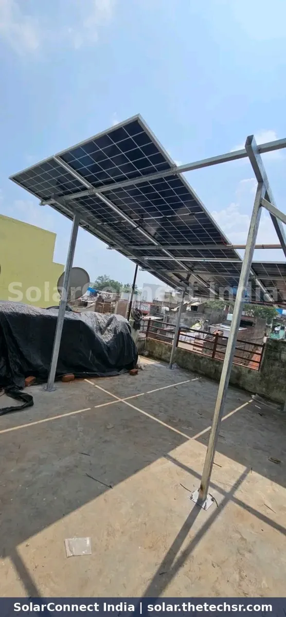 Elevated rooftop solar structure by SolarConnect India team