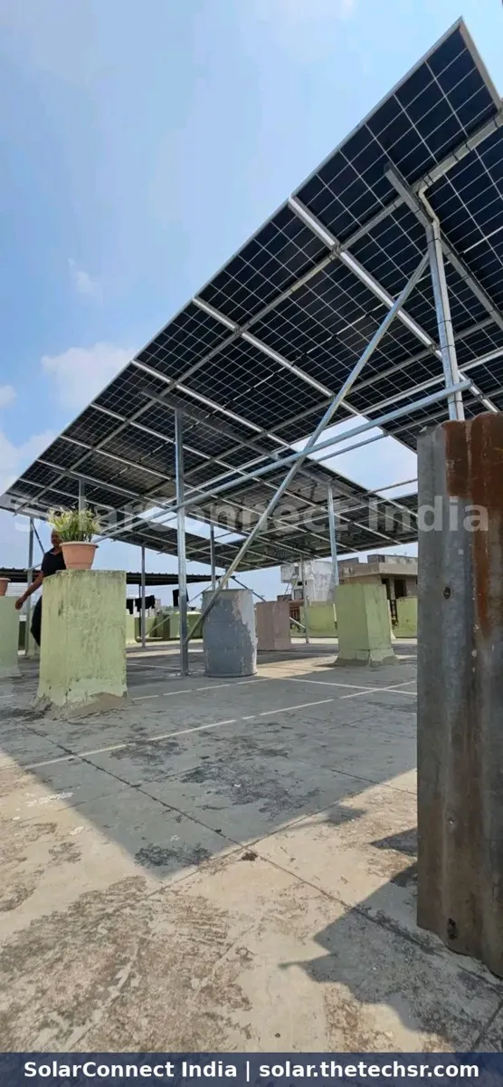 Elevated rooftop solar structure by SolarConnect India team