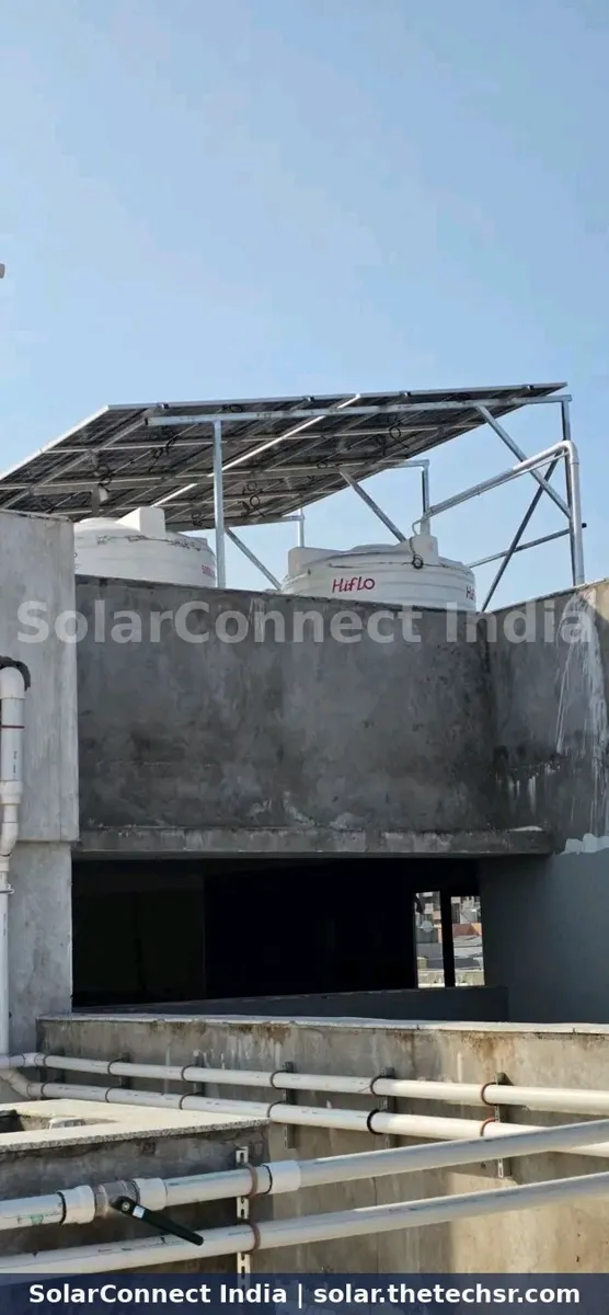Elevated rooftop solar structure by SolarConnect India team