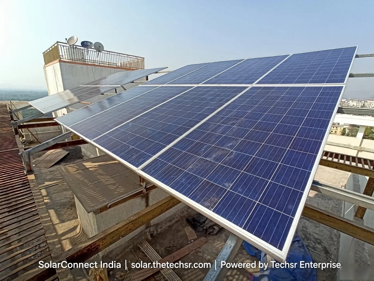 Rooftop solar panels on an elevated GI structure in India – SolarConnect India rooftop solar installation gallery